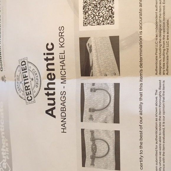 Large Michael Kors hand bag. - Picture 9 of 9